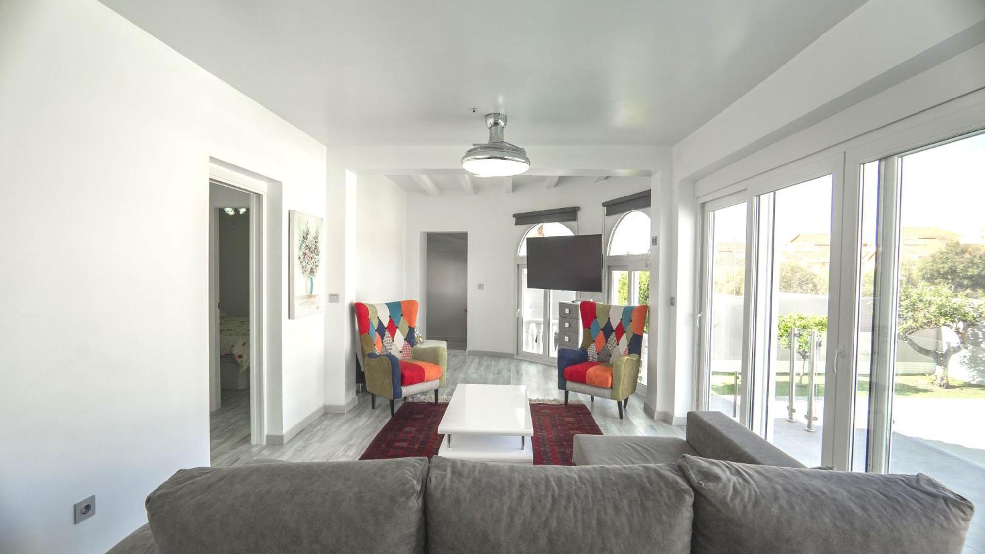 Modern Detached 4 Bed 3 Bath Villa With Private Pool Close To All Amenities Вильямартин Экстерьер фото