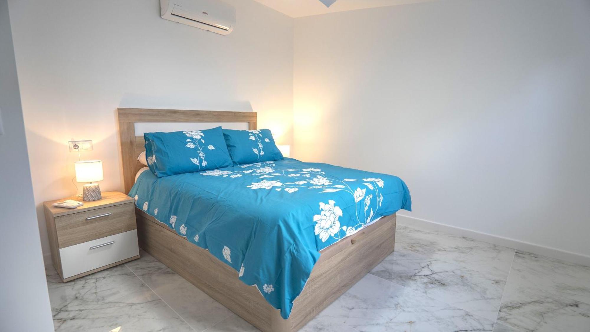 Modern Detached 4 Bed 3 Bath Villa With Private Pool Close To All Amenities Вильямартин Экстерьер фото